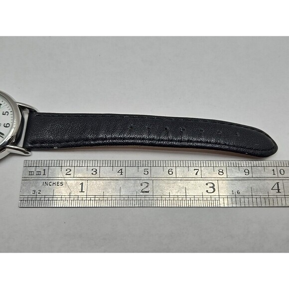 Timex Weekender Indiglo 31mm White Dial Black Leather 24 Hour Quartz New Battery - Picture 9 of 14